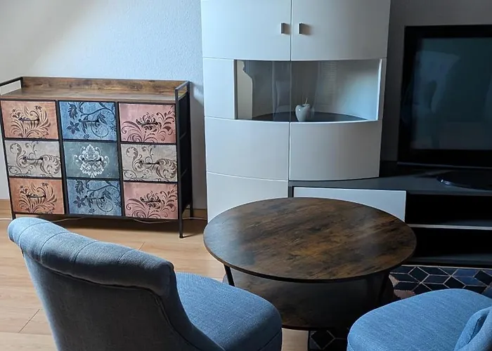 -am Alten Dorfplatz- *