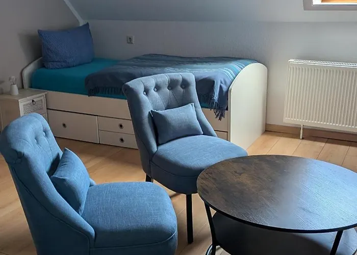 -am Alten Dorfplatz- * ドレスデン