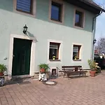 -am Alten Dorfplatz- * Dresda