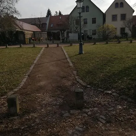 -am Alten Dorfplatz- * دريسدن