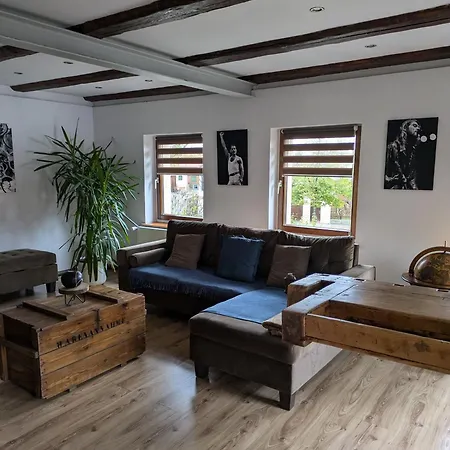 -am Alten Dorfplatz- بيت للعطل دريسدن